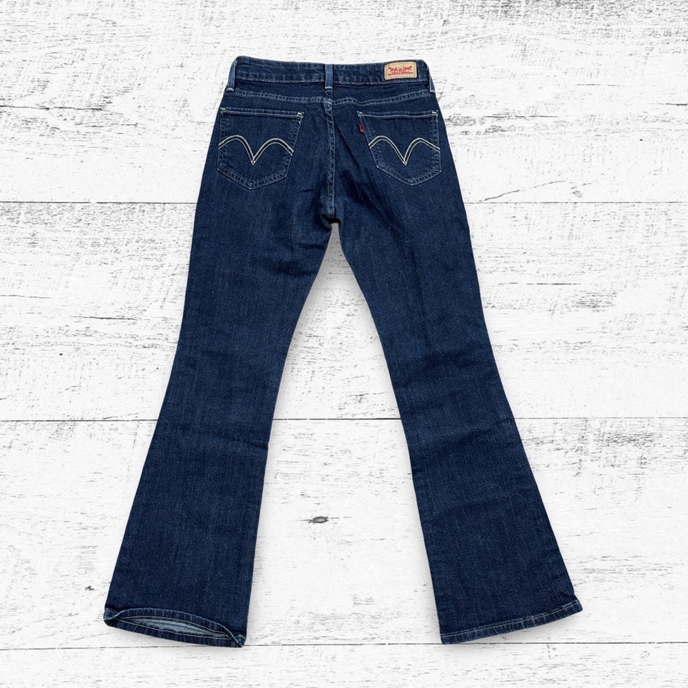 Levi's Classic Indigo Boot Cut Jeans - Picture 2 of 5